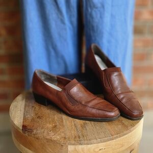 Jones New York Brown Leather Flats